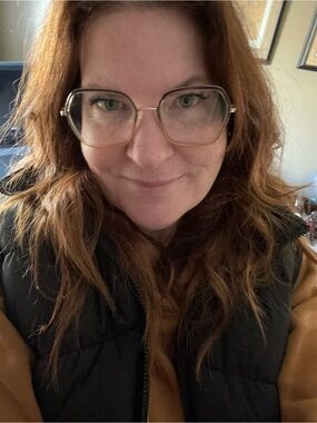Meet your Posher, Lisa